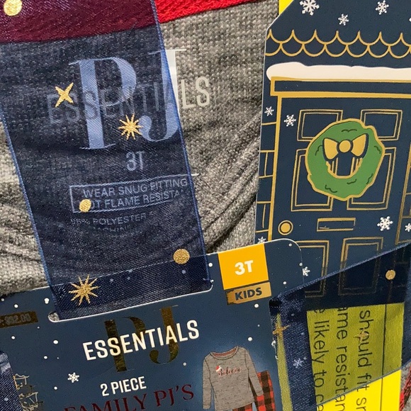 Toddler “Believe” Holiday Pajama 2 Piece Set Size 3T - Picture 5 of 8